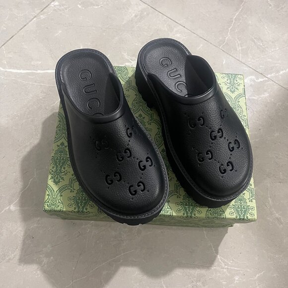 Gucci Slip-On Sandals Black - Picture 3 of 5